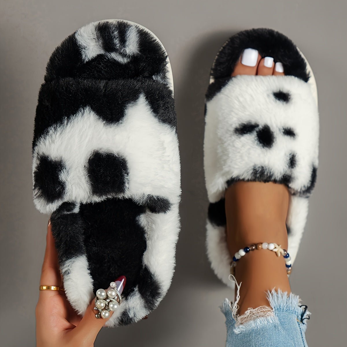 Cozy Fluffy Faux Furry House Slippers - ET