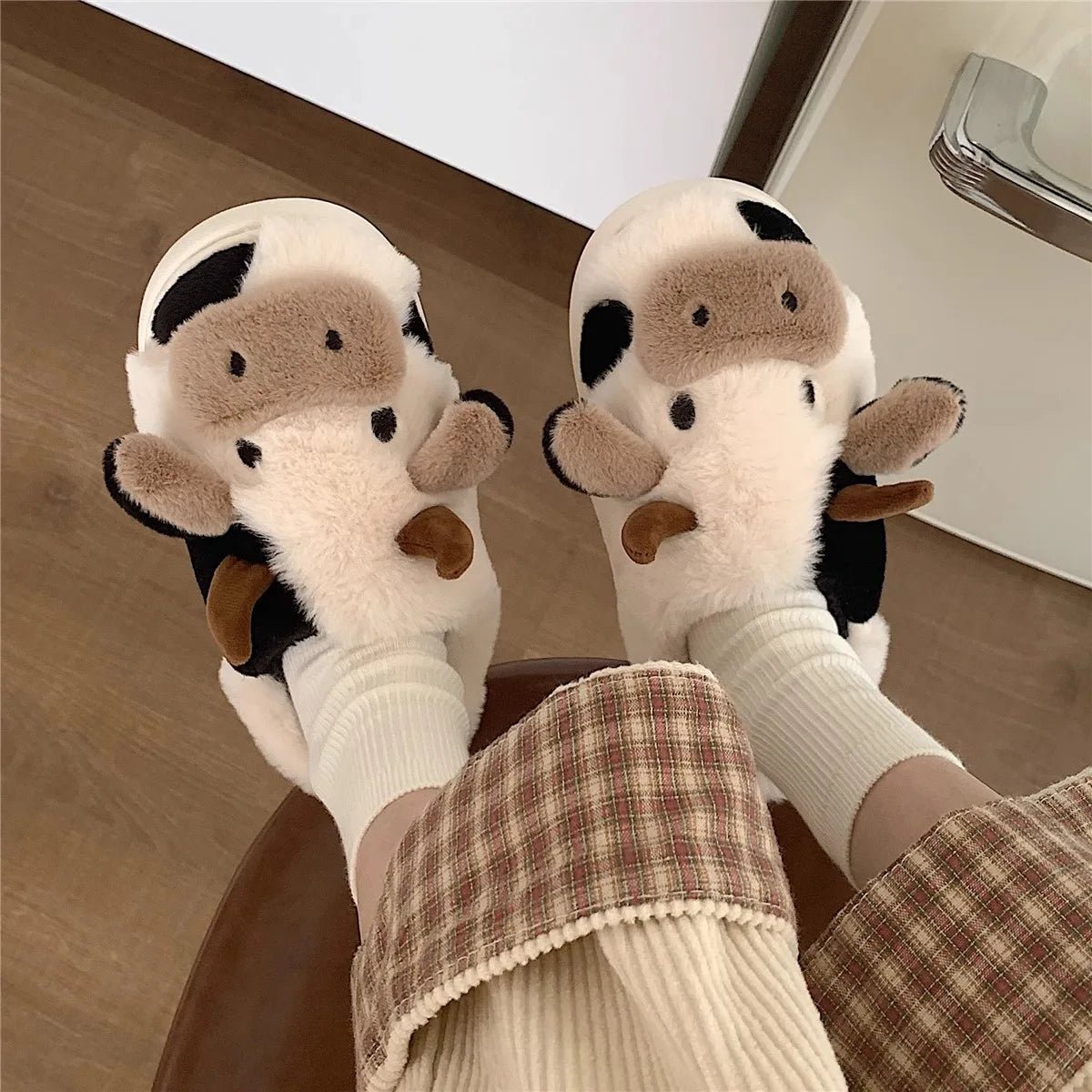 Cozy Cow Slippers™ - ET