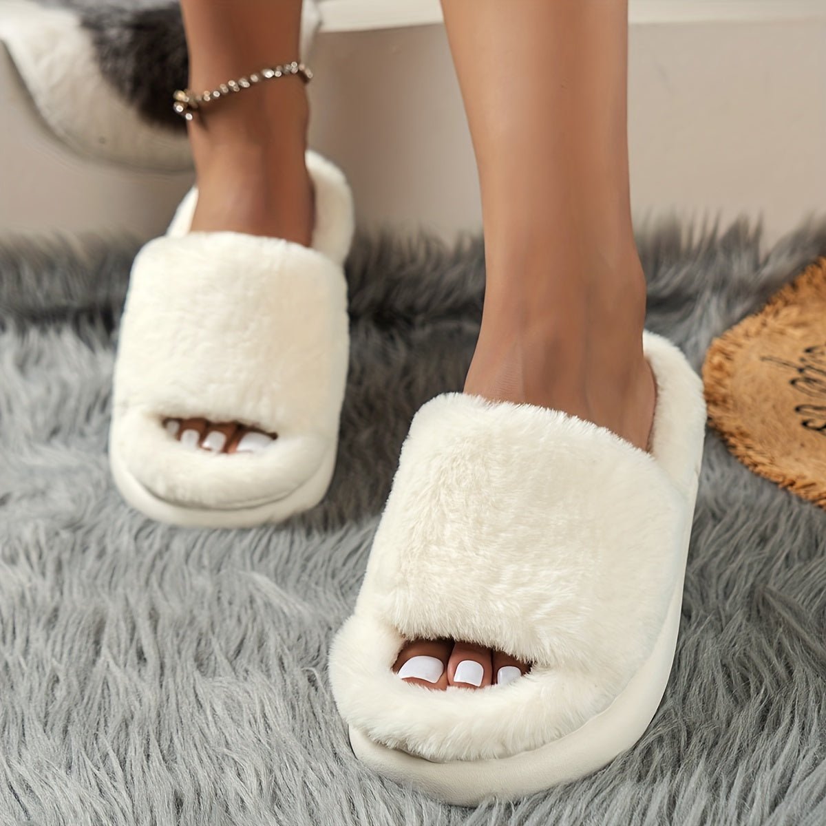 Cozy Fluffy Faux Furry House Slippers - ET