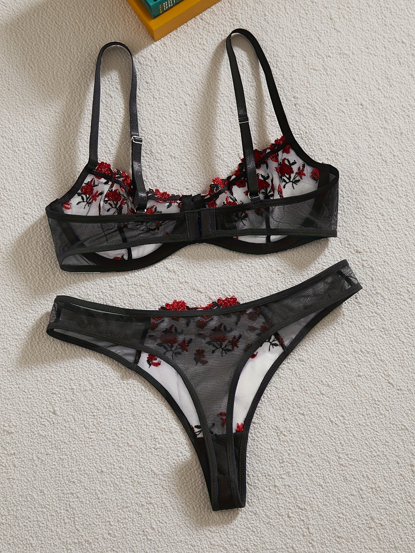 Floral Embroidered Lingerie Set with Lace Detail - ET