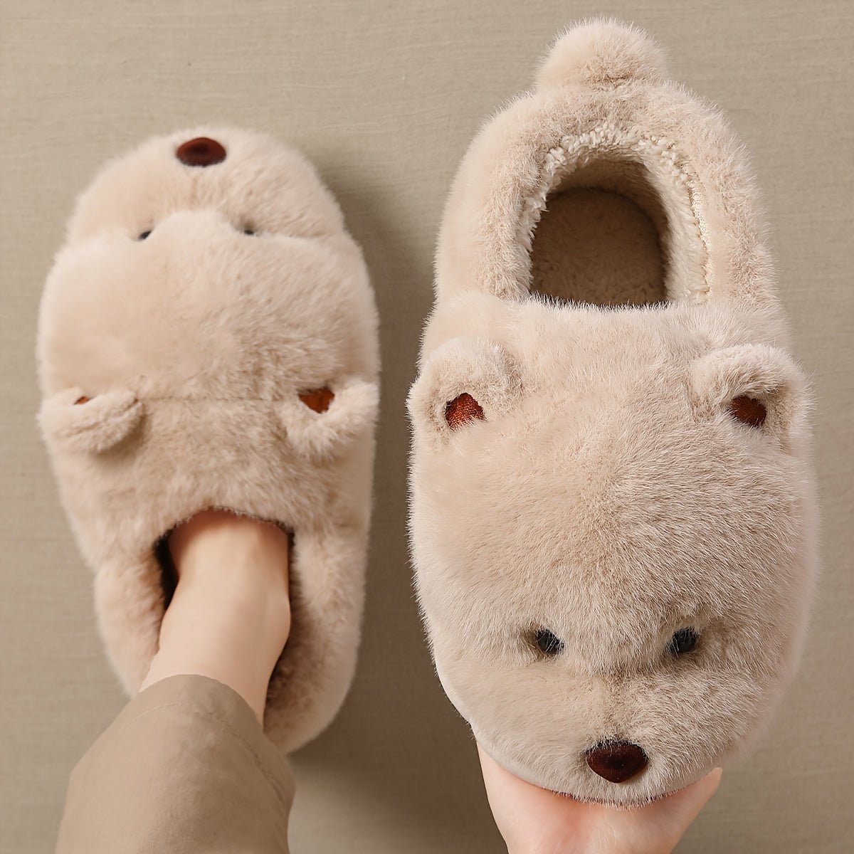 Plush Bear Slippers - ET
